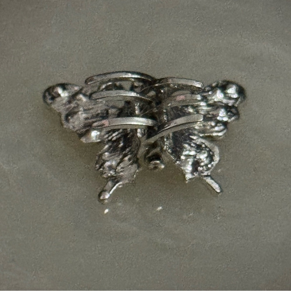Mini Rhinestone Butterfly Hair Clip New - Picture 3 of 4